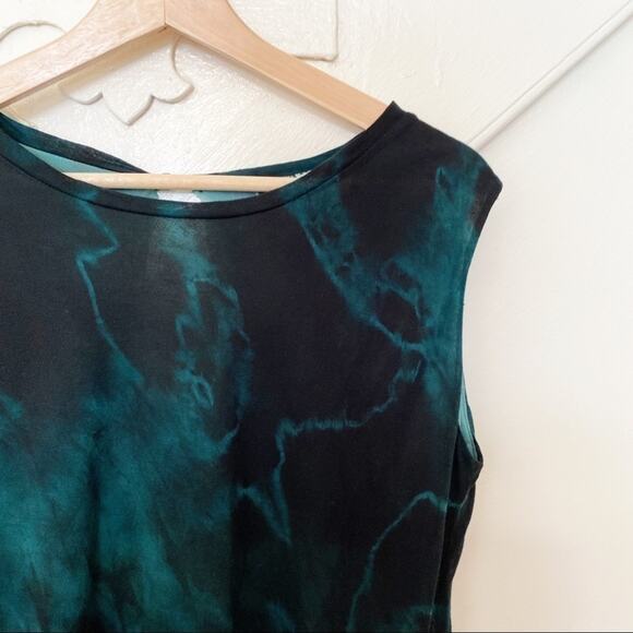 young fabulous and broke dyed green open back top - Picture 3 of 9